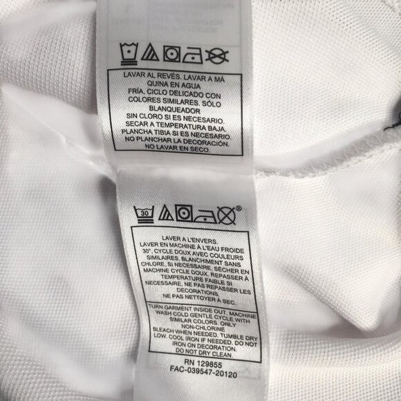 Disney Mickey Mouse Polo Shirt Mens Medium White Black EPCOT World Showcase - Picture 14 of 15